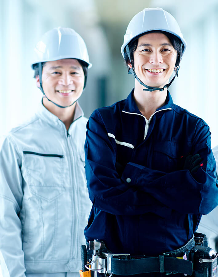 画像:笑顔の作業員イメージ|株式会社アッシュゴールド